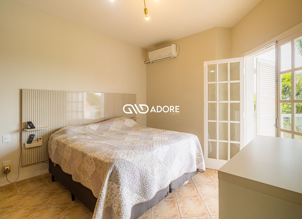 Casa de Condomínio à venda e aluguel com 2 quartos, 263m² - Foto 19