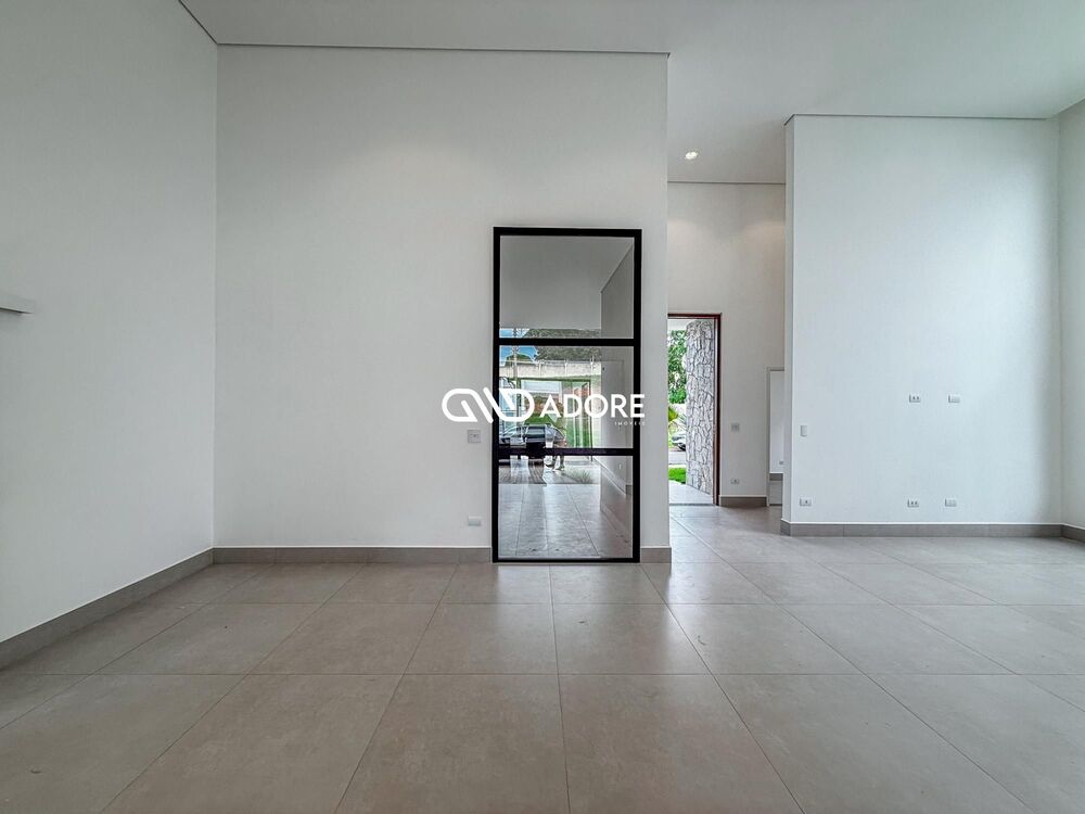 Casa de Condomínio à venda com 3 quartos, 220m² - Foto 3