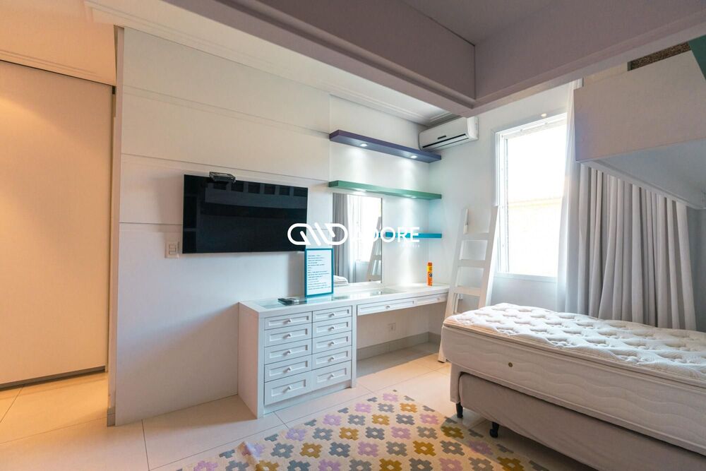 Casa de Condomínio à venda com 7 quartos, 1100m² - Foto 34