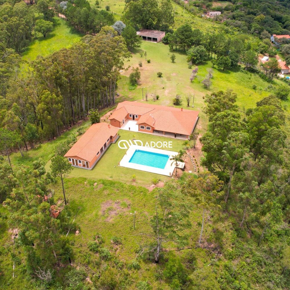 Sítio, 5 quartos, 1 hectares - Foto 1