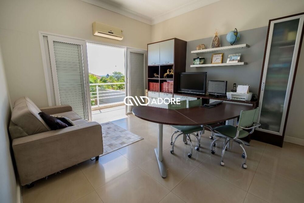 Casa de Condomínio à venda com 4 quartos, 360m² - Foto 11