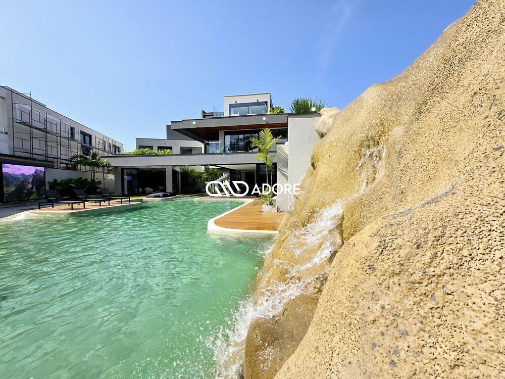 Casa de Condomínio à venda com 7 quartos, 1044m² - Foto 23