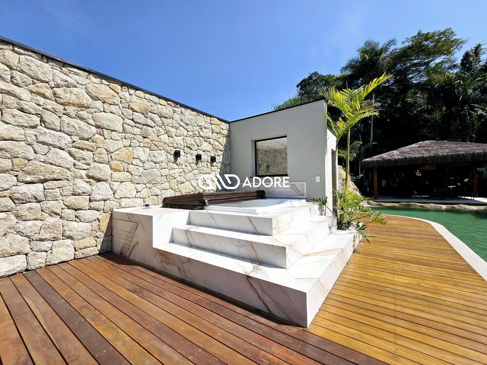 Casa de Condomínio à venda com 7 quartos, 1044m² - Foto 30