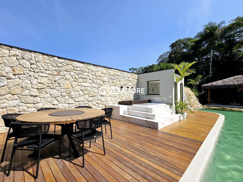 Casa de Condomínio à venda com 7 quartos, 1044m² - Foto 29