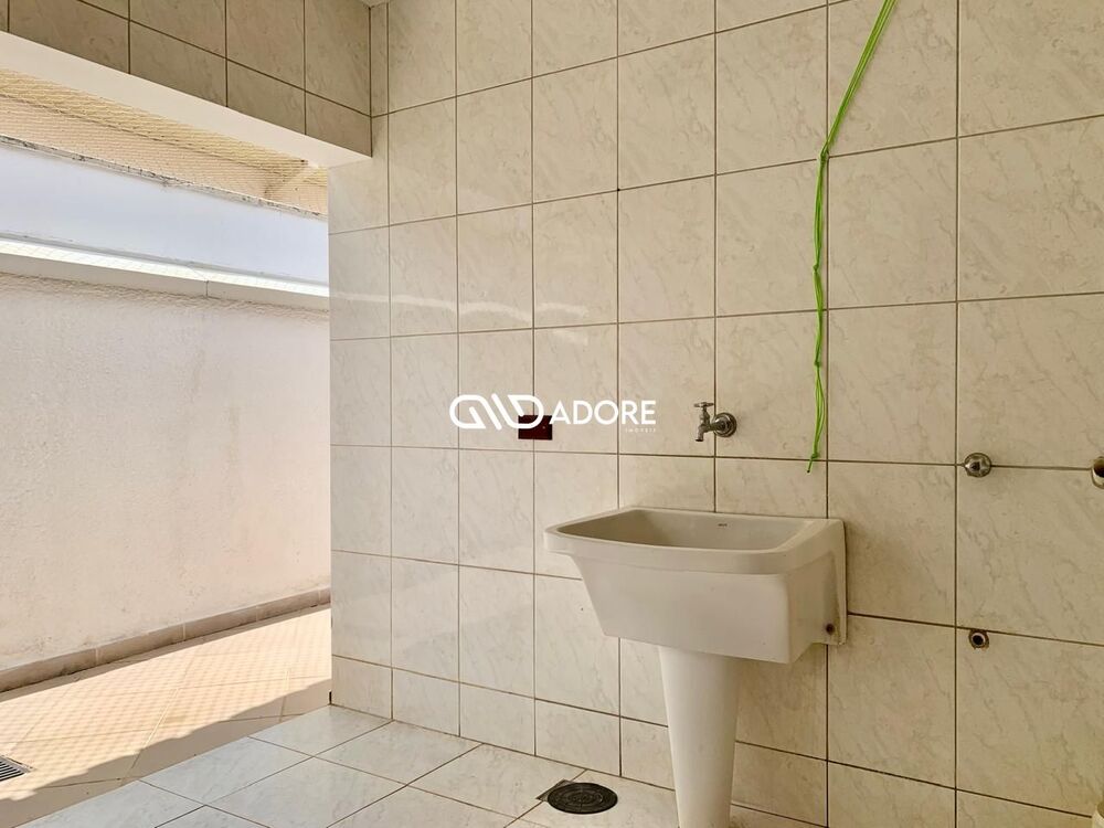 Casa de Condomínio para alugar com 3 quartos, 207m² - Foto 8