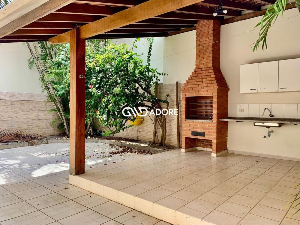 Casa de Condomínio para alugar com 3 quartos, 207m² - Foto 5