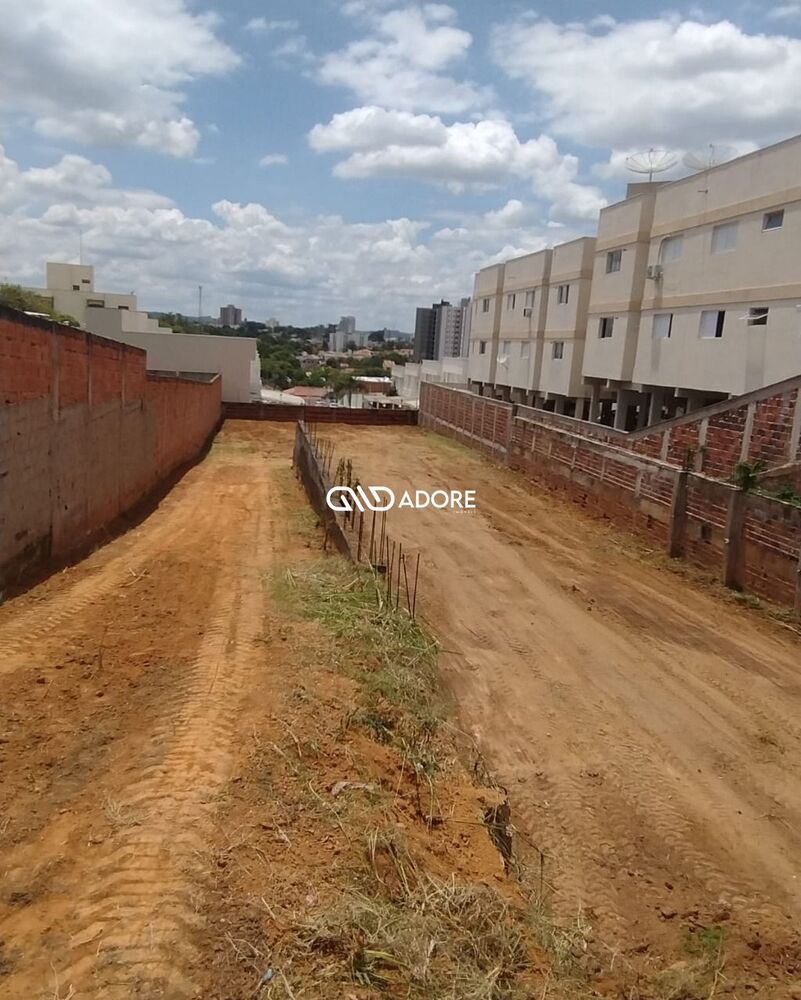 Terreno, 950 m² - Foto 2