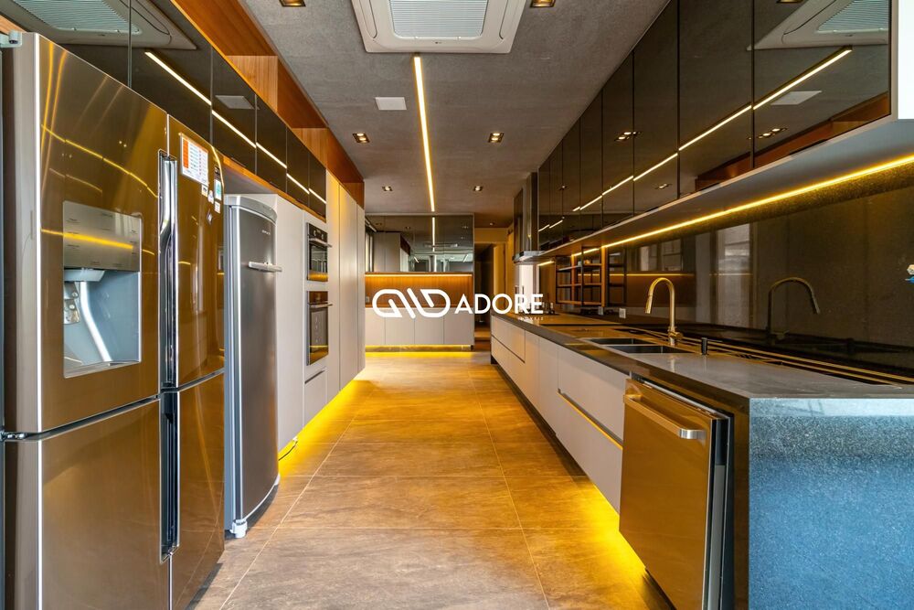 Casa de Condomínio à venda com 4 quartos, 600m² - Foto 9