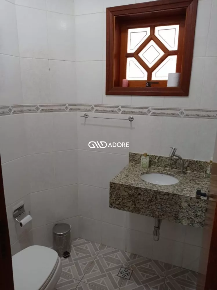 Casa, 3 quartos, 201 m² - Foto 2