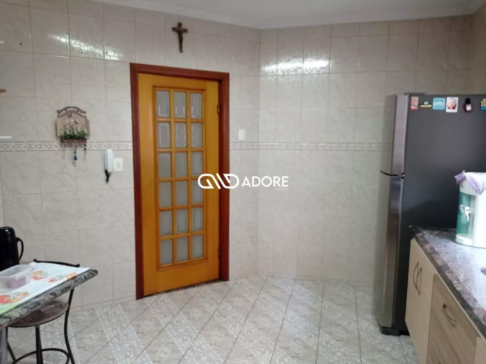 Casa, 3 quartos, 201 m² - Foto 3