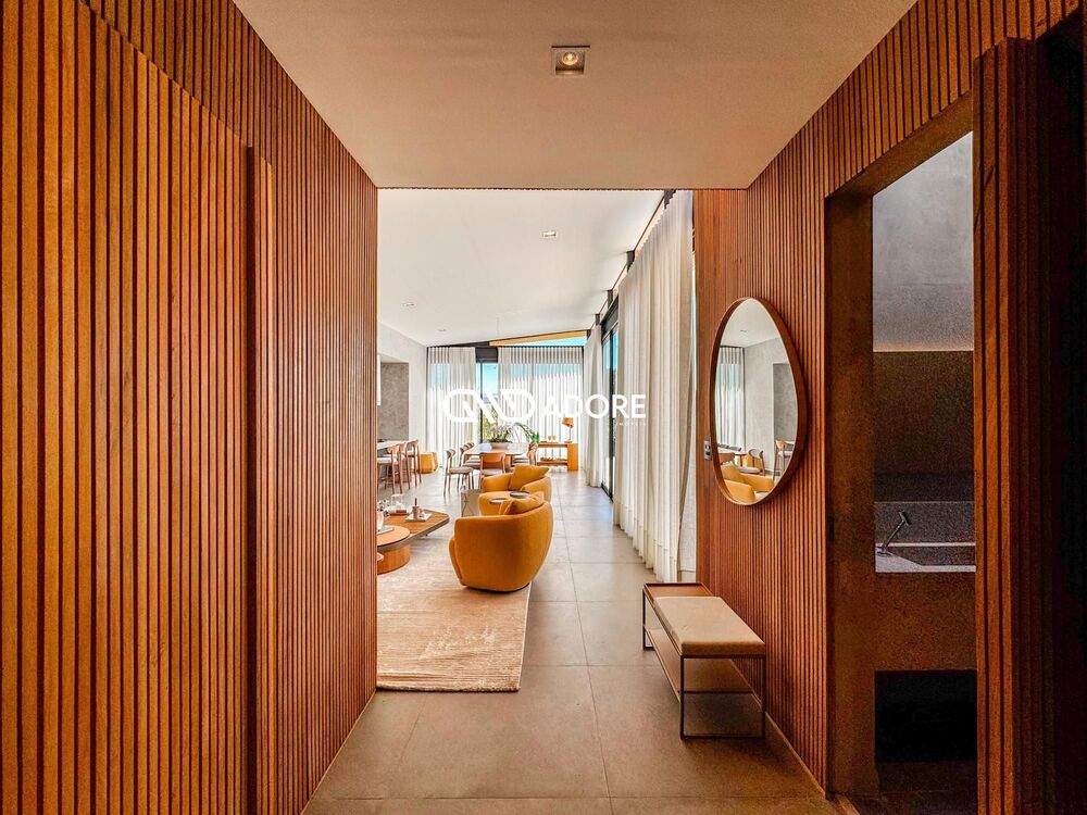 Casa de Condomínio à venda com 3 quartos, 255m² - Foto 1