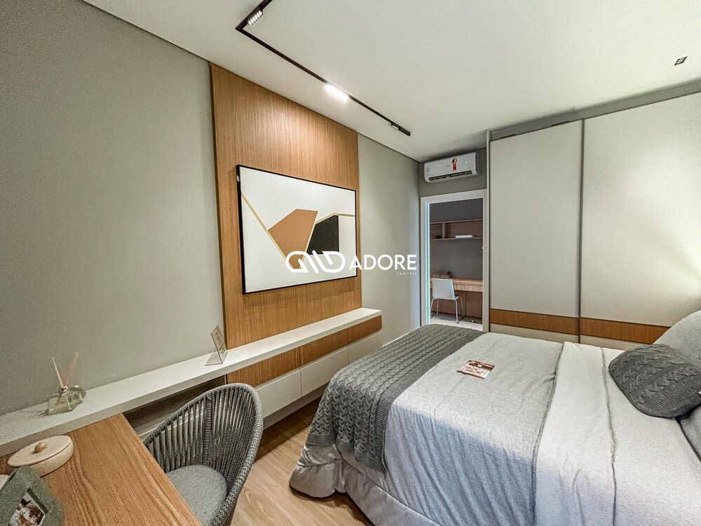 Apartamento à venda com 3 quartos, 225m² - Foto 23