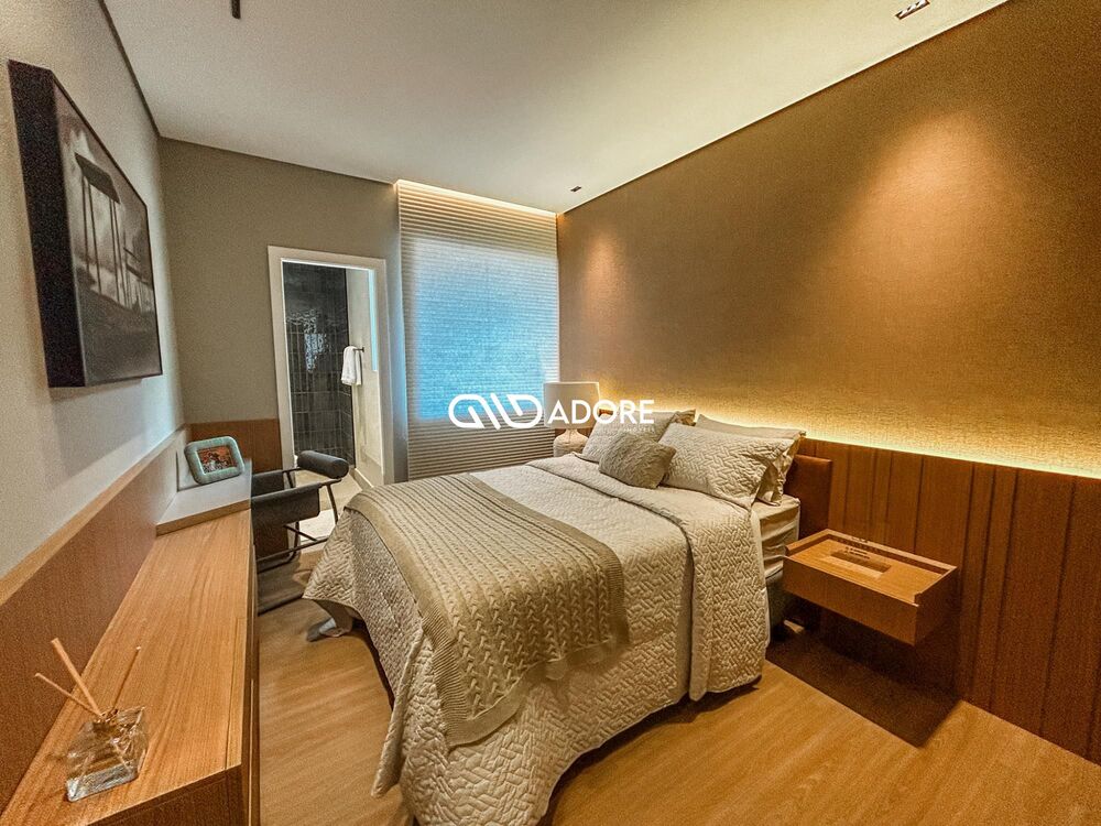 Apartamento à venda com 3 quartos, 225m² - Foto 18