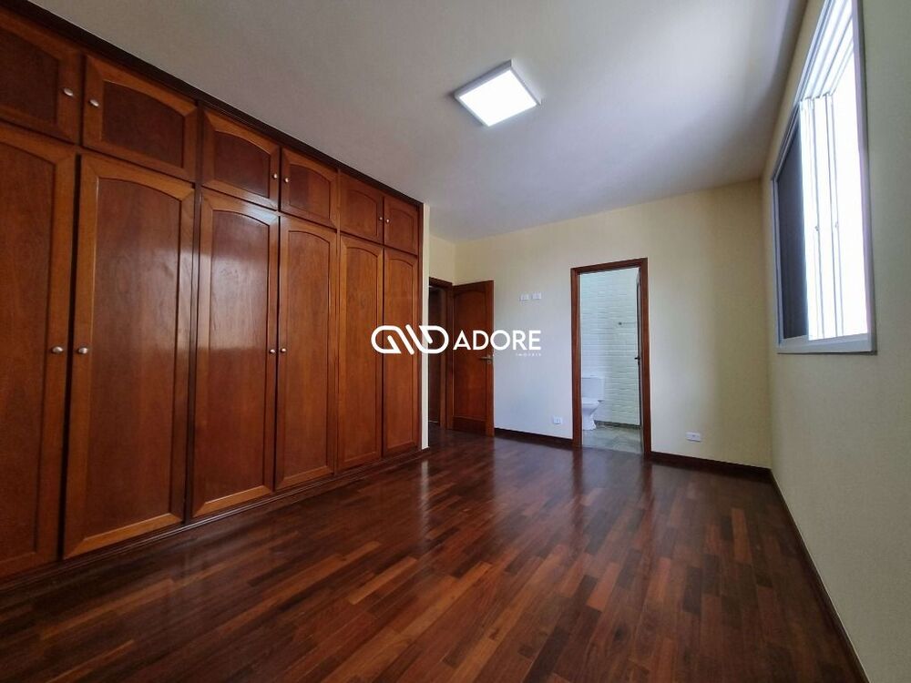 Casa, 3 quartos, 288 m² - Foto 8
