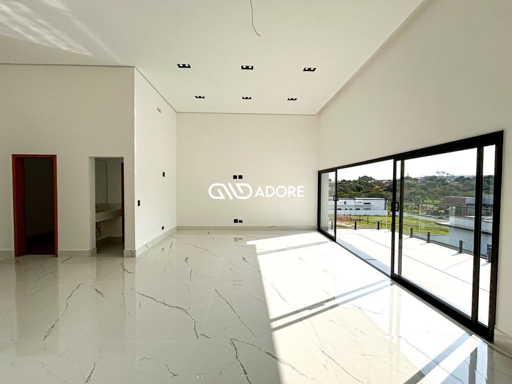 Casa de Condomínio à venda com 3 quartos, 310m² - Foto 4