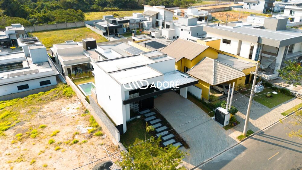 Casa de Condomínio à venda com 3 quartos, 310m² - Foto 29