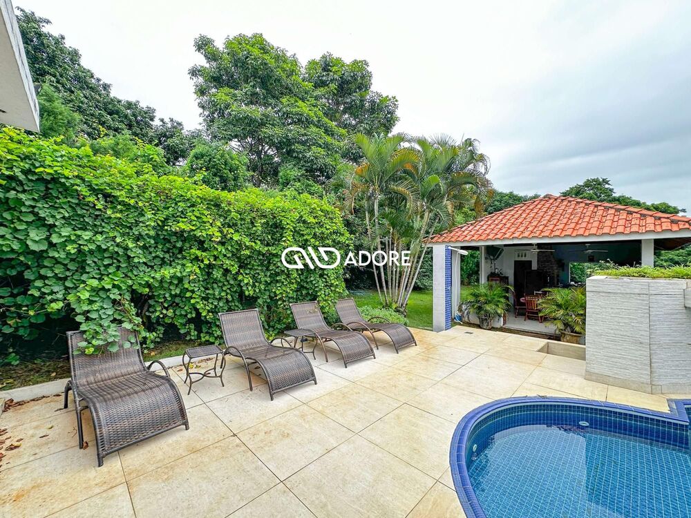 Casa de Condomínio à venda com 6 quartos, 600m² - Foto 32