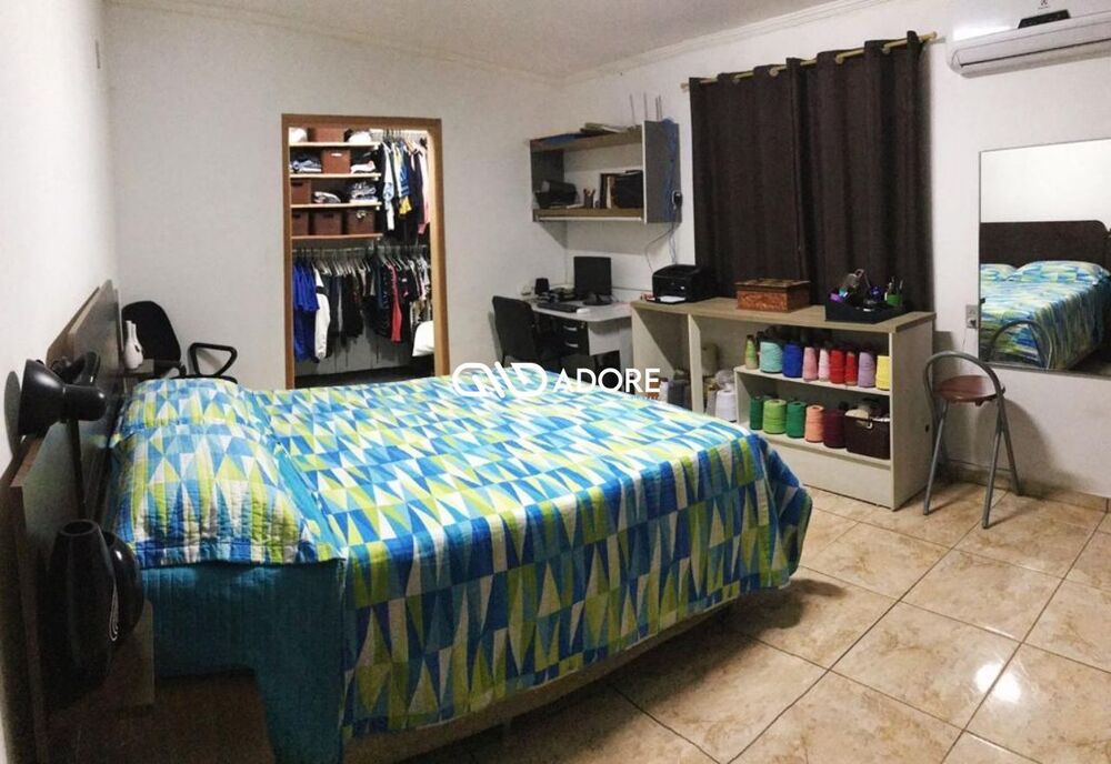 Chácara, 3 quartos, 2238 m² - Foto 6