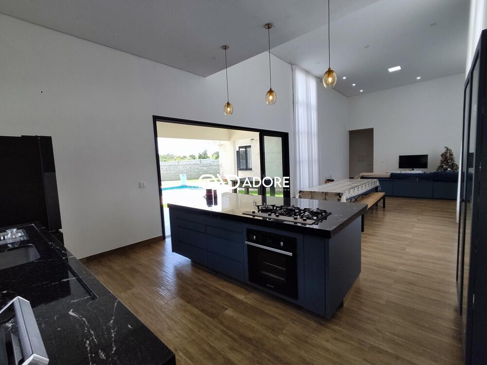 Casa de Condomínio, 4 quartos - Foto 1