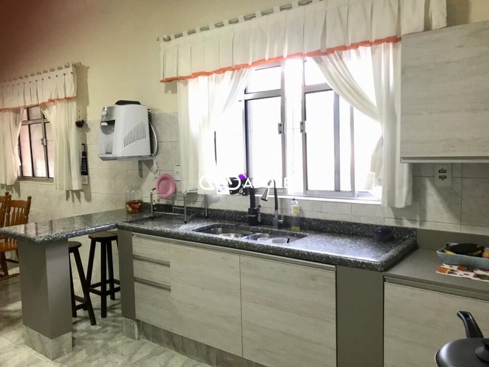 Casa, 3 quartos, 160 m² - Foto 9