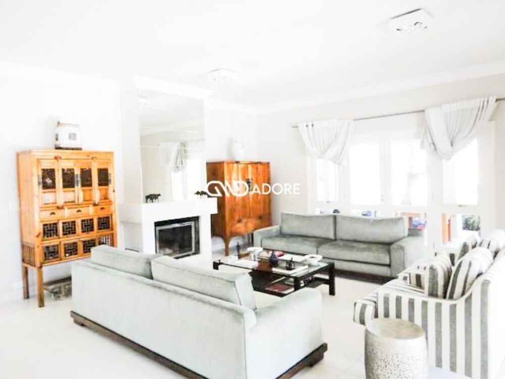 Casa de Condomínio à venda com 5 quartos, 540m² - Foto 2