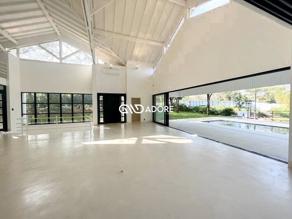 Casa de Condomínio à venda com 5 quartos, 540m² - Foto 4