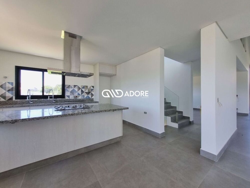 Casa de Condomínio à venda e aluguel com 3 quartos, 200m² - Foto 5