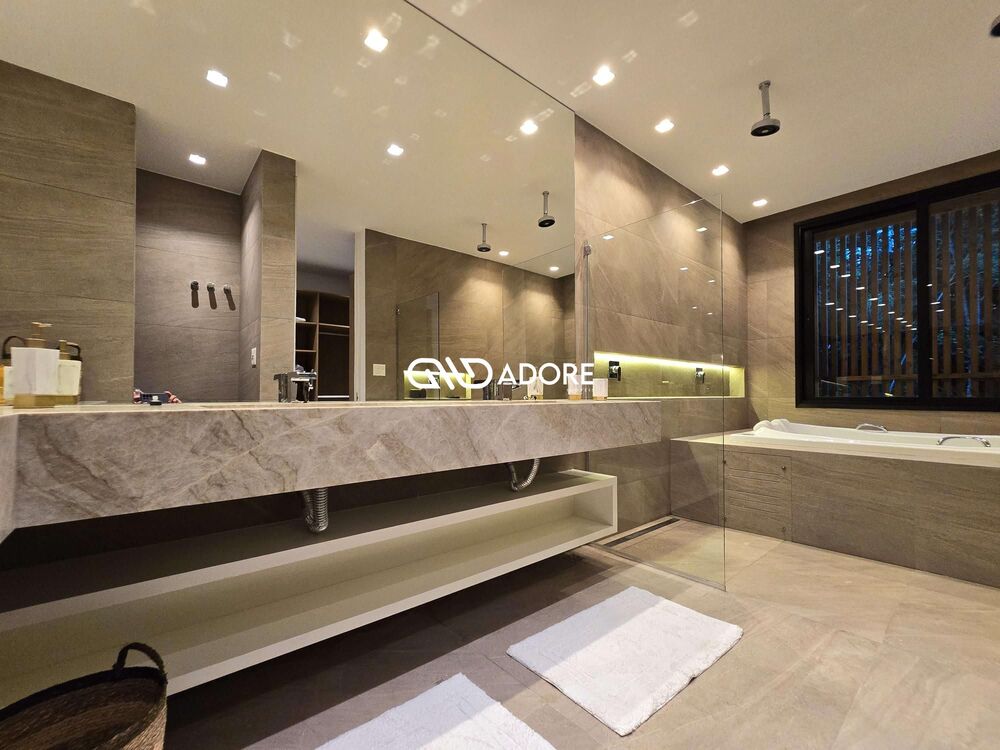 Casa de Condomínio à venda com 8 quartos, 649m² - Foto 32