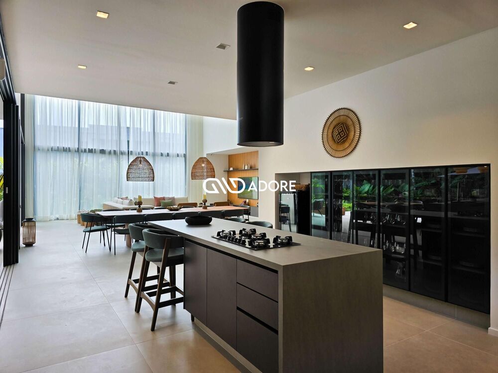 Casa de Condomínio à venda com 8 quartos, 649m² - Foto 13