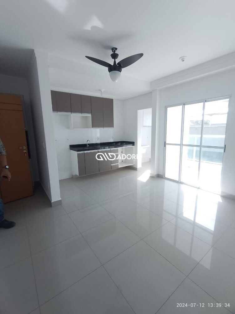 Apartamento, 2 quartos, 65 m² - Foto 2