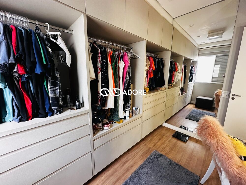 Apartamento à venda com 2 quartos, 68m² - Foto 4
