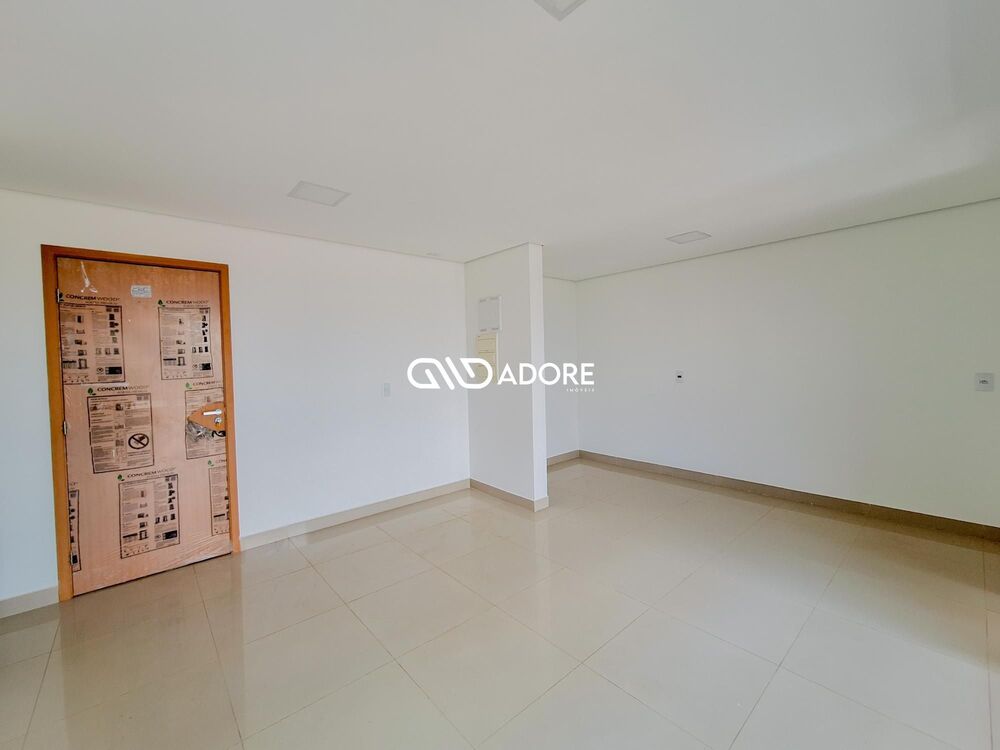 Cobertura à venda com 2 quartos, 124m² - Foto 2