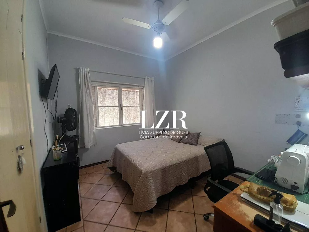 Casa, 4 quartos, 250 m² - Foto 3