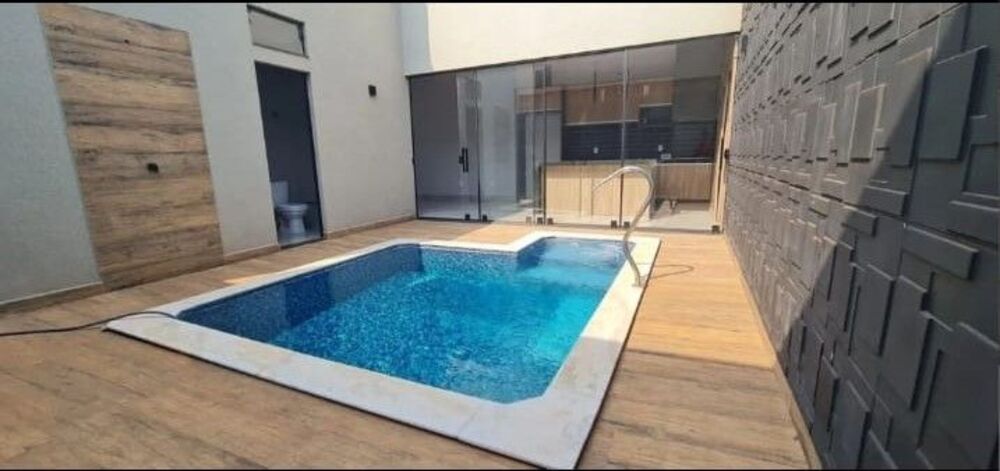 Casa, 3 quartos, 127 m² - Foto 1
