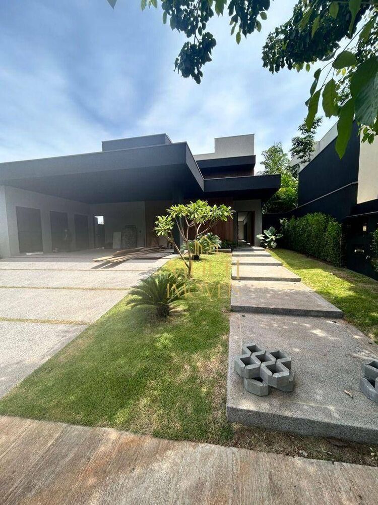 Sobrado, 6 quartos, 562 m² - Foto 1