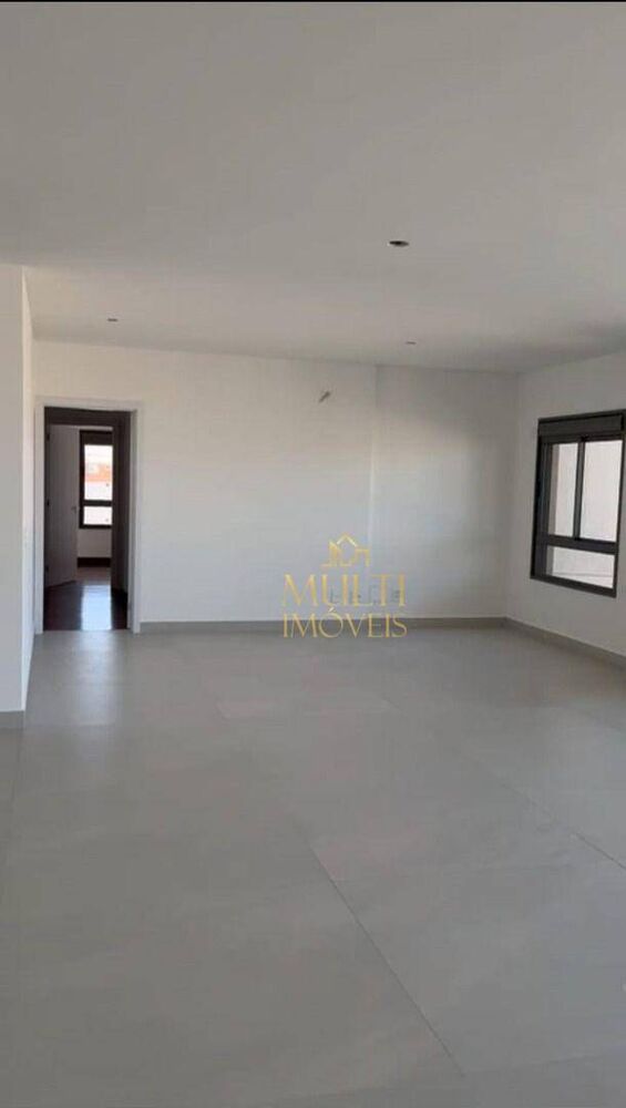 Apartamento, 3 quartos, 197 m² - Foto 2