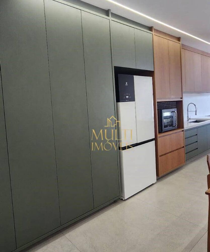 Casa, 3 quartos, 176 m² - Foto 2