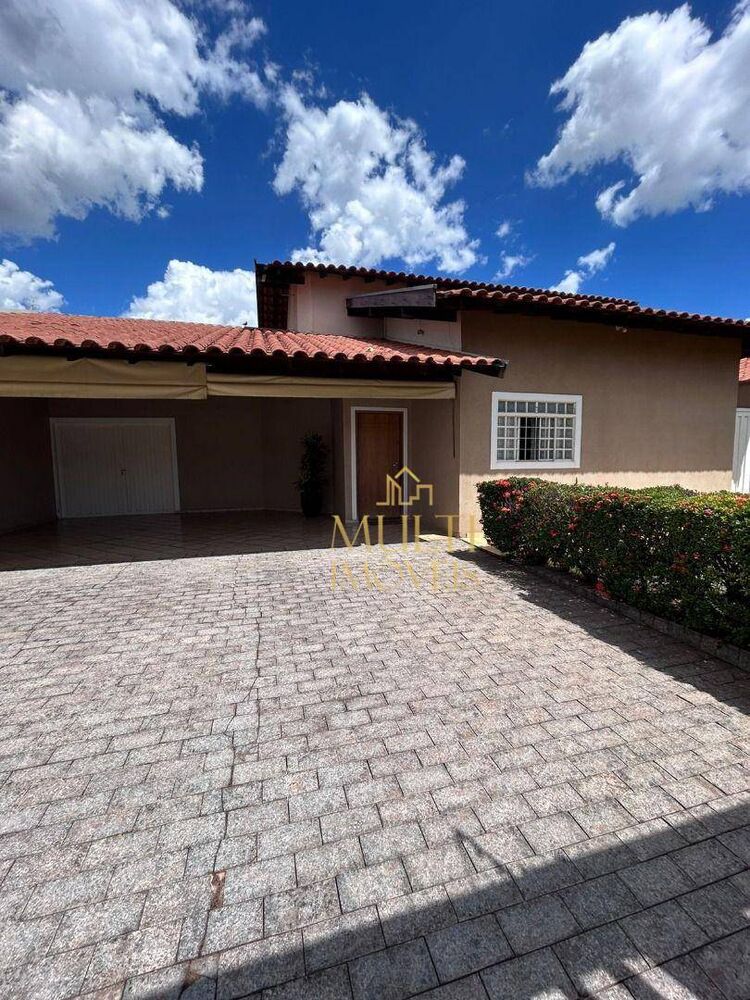 Casa, 3 quartos, 220 m² - Foto 1
