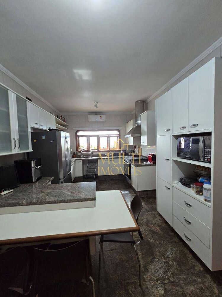 Sobrado, 4 quartos, 772 m² - Foto 3