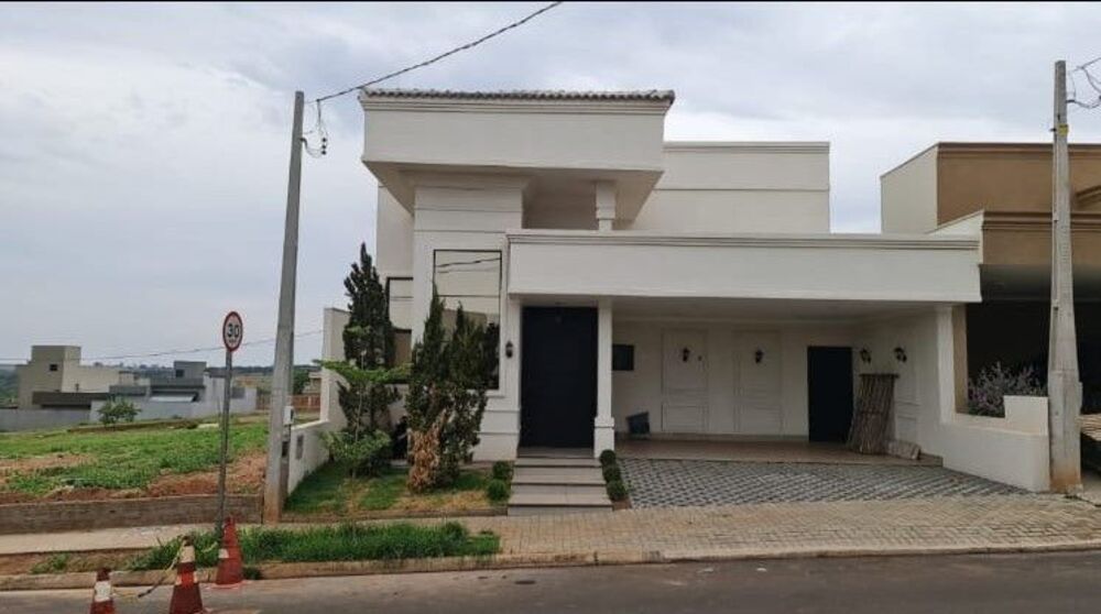 Casa de Condomínio à venda com 3 quartos, 163m² - Foto 1
