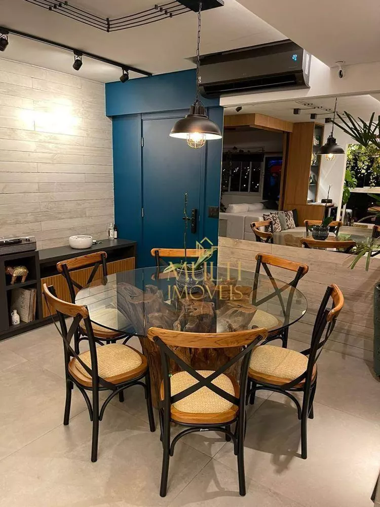 Apartamento à venda com 3 quartos, 115m² - Foto 1