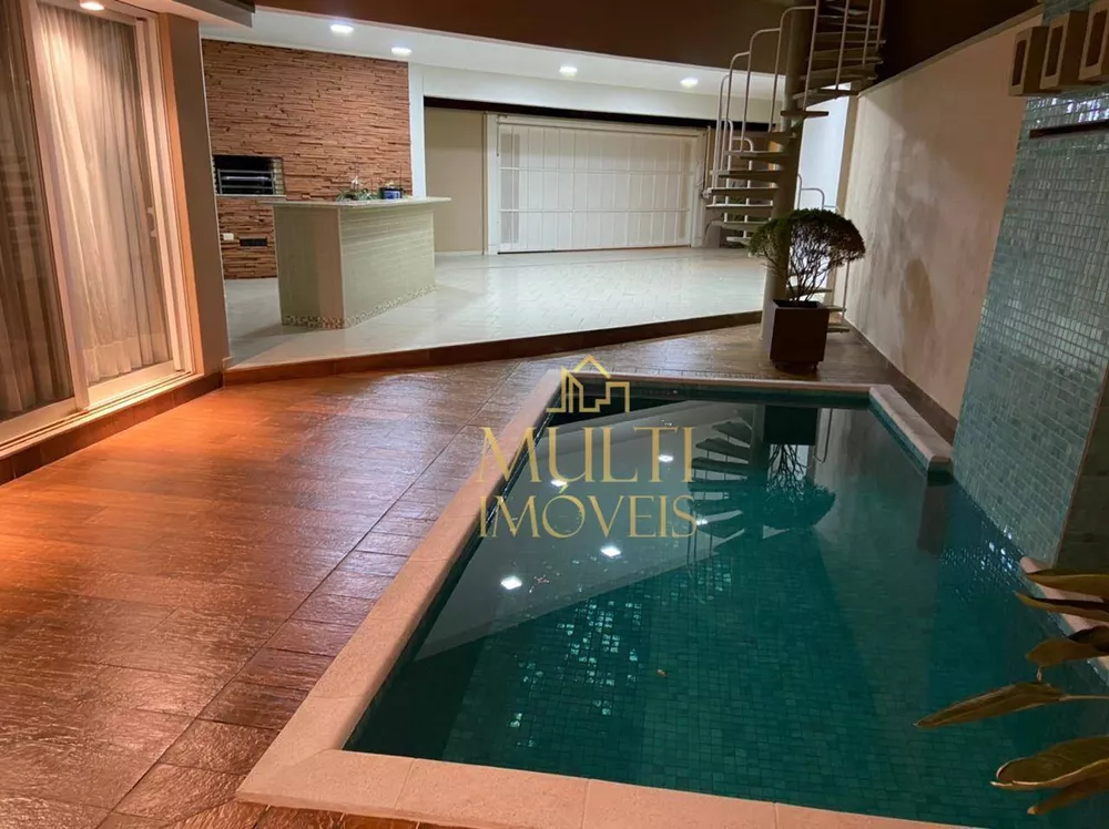 Sobrado, 3 quartos, 240 m² - Foto 2