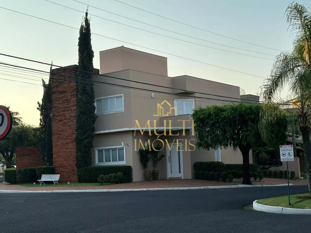 Sobrado, 3 quartos, 240 m² - Foto 1