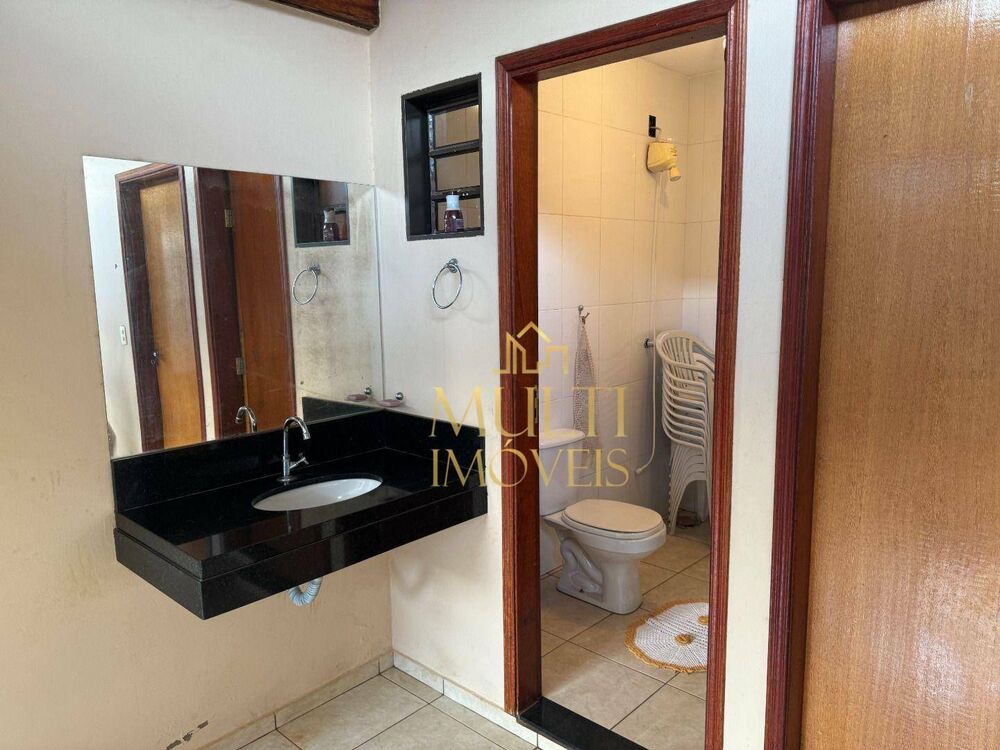 Casa, 3 quartos, 270 m² - Foto 28