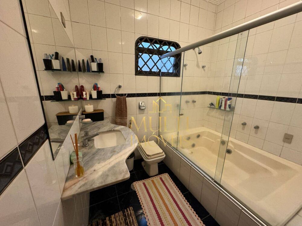 Casa, 3 quartos, 270 m² - Foto 12