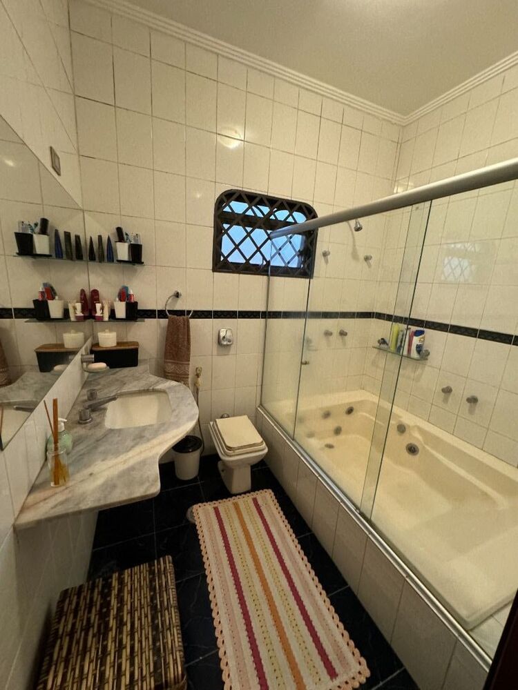 Casa, 3 quartos, 270 m² - Foto 8