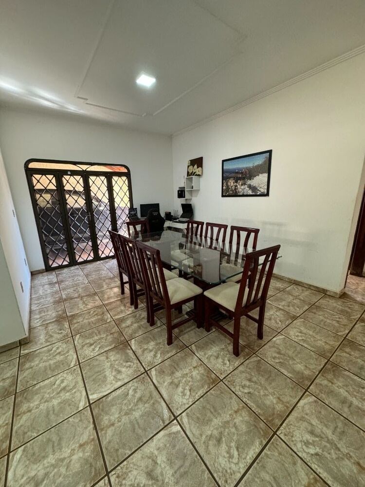 Casa, 3 quartos, 270 m² - Foto 3