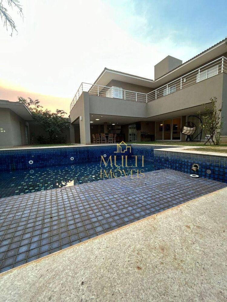 Sobrado, 4 quartos, 670 m² - Foto 1