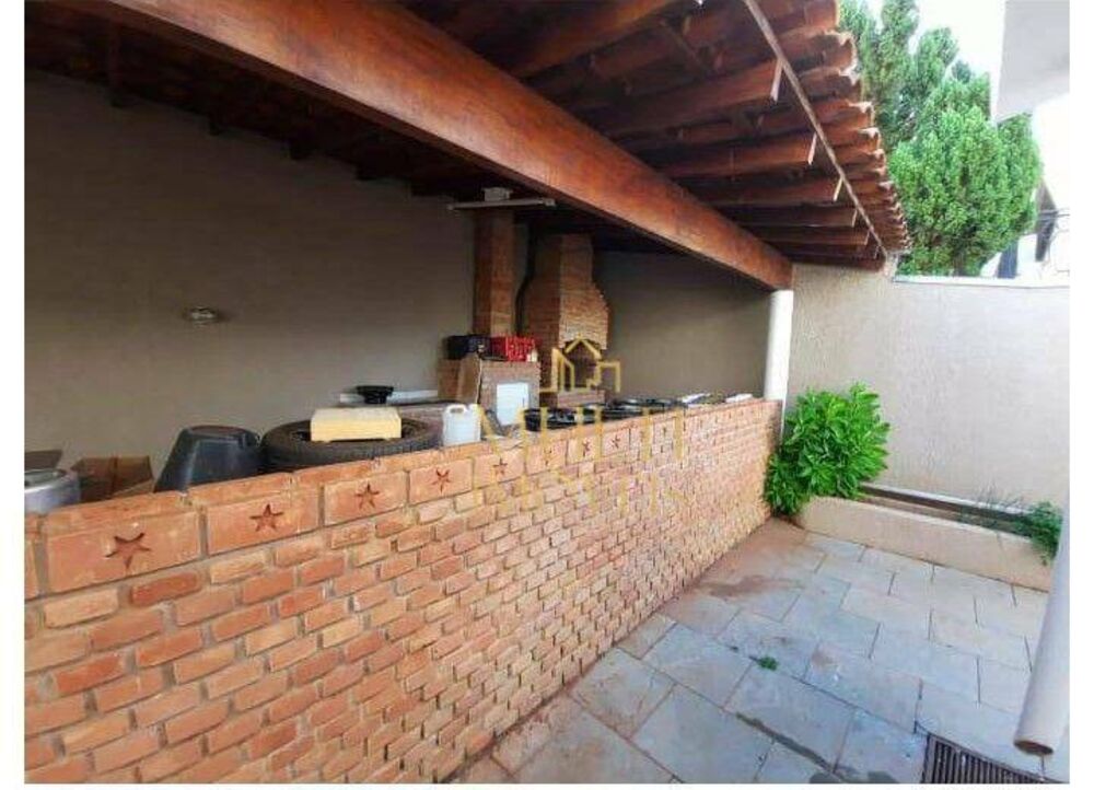 Sobrado, 4 quartos, 320 m² - Foto 2