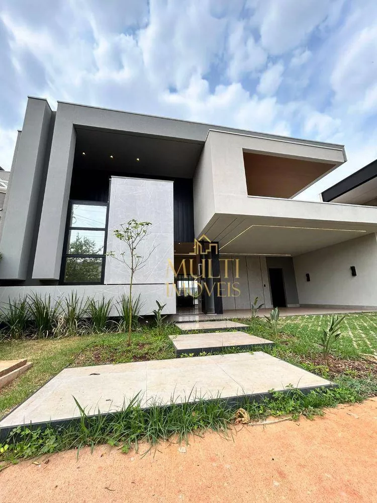 Casa de Condomínio à venda com 3 quartos, 248m² - Foto 1